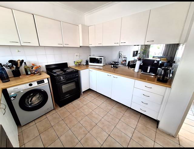 3 BEDROOM TOWNHOUSE TO LET IN SUNNINGDALE